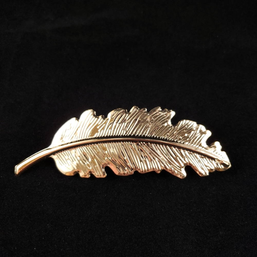 Feather Hair Barrette - Picture 3 of 4
